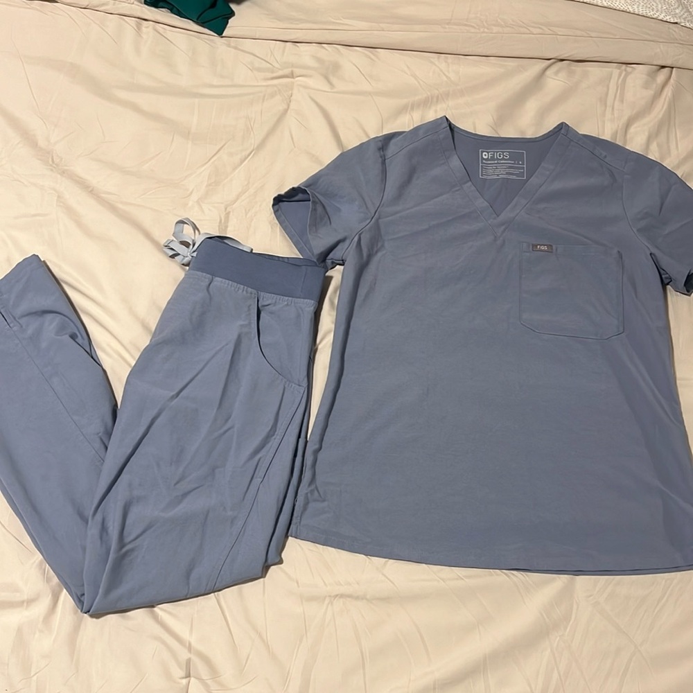 Blue/Grey figs set